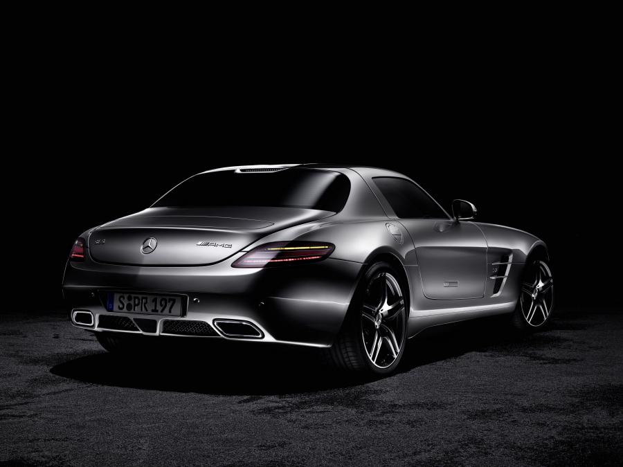  Mercedes-Benz SLS AMG 2010 года  (фото 244 из 526)